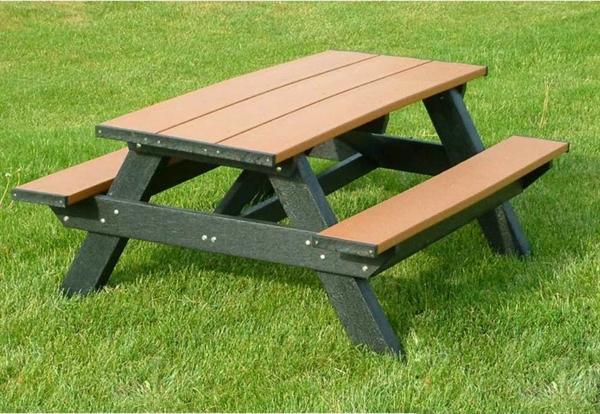 0002234 6 Ft Recycled Plastic Heavy Duty Picnic Table Portable 